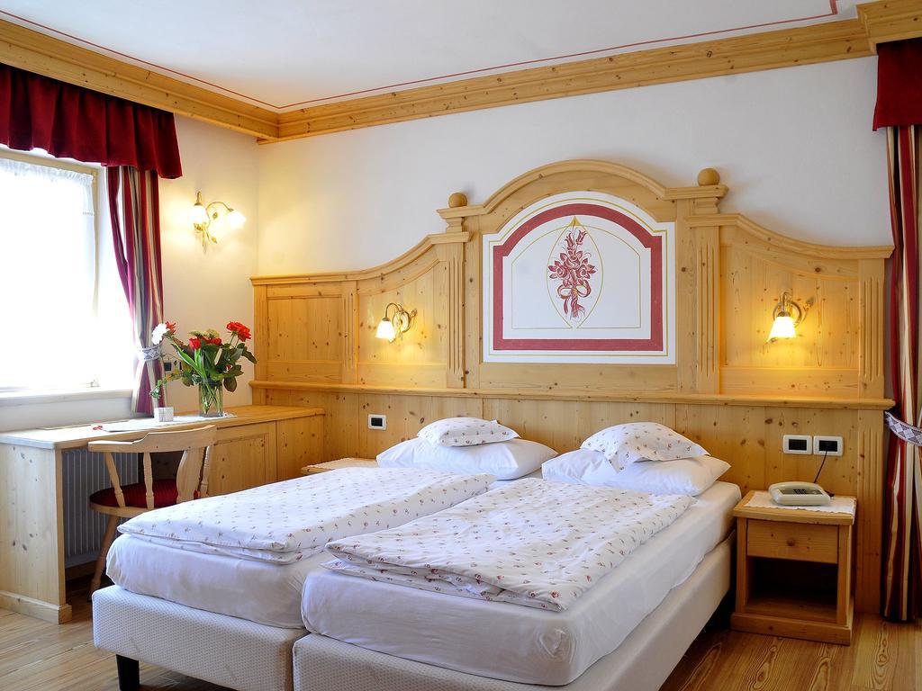 Hotel Cesa Padon Arabba Buitenkant foto
