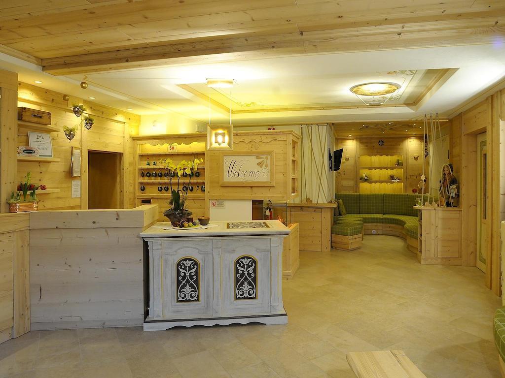 Hotel Cesa Padon Arabba Buitenkant foto